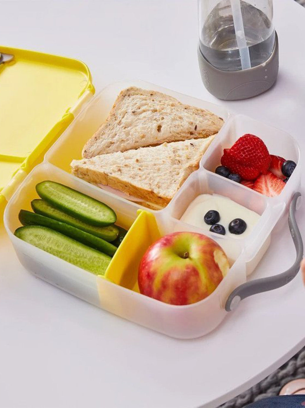 duży szczelny lunchbox z przegródkami