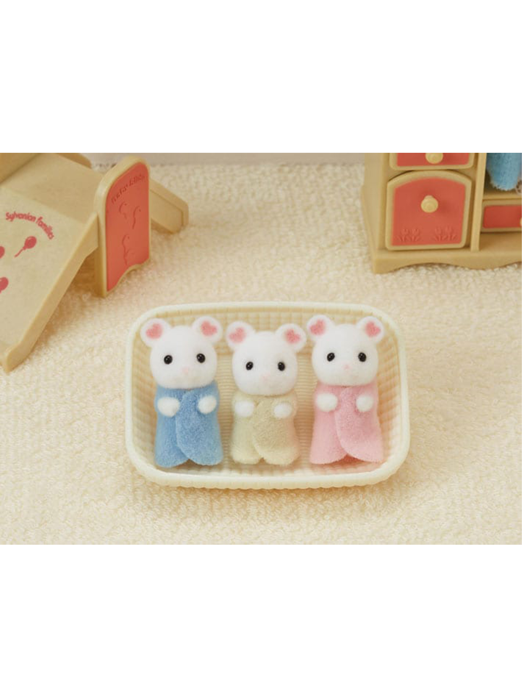 Miniaturowe trojaczki Marshmallow Mouse Triplets