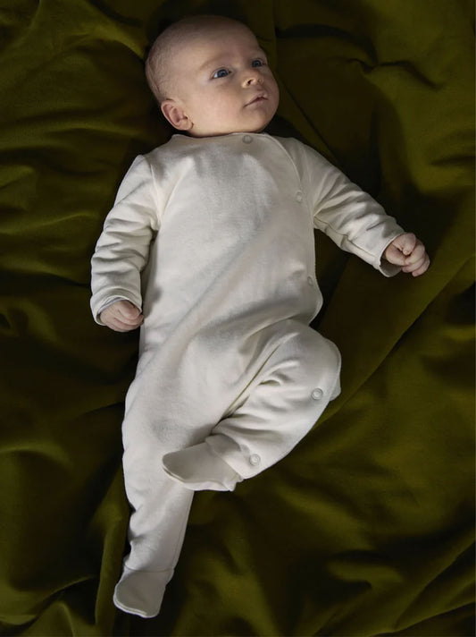 Novorozenecký oblek
