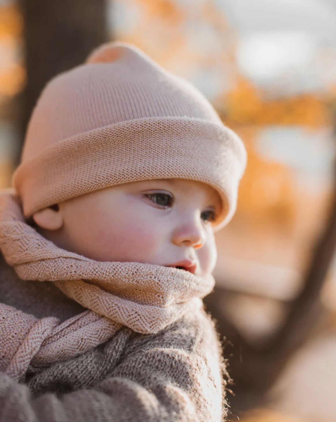 cienka całoroczna czapka z wełny merino Efa Beanie