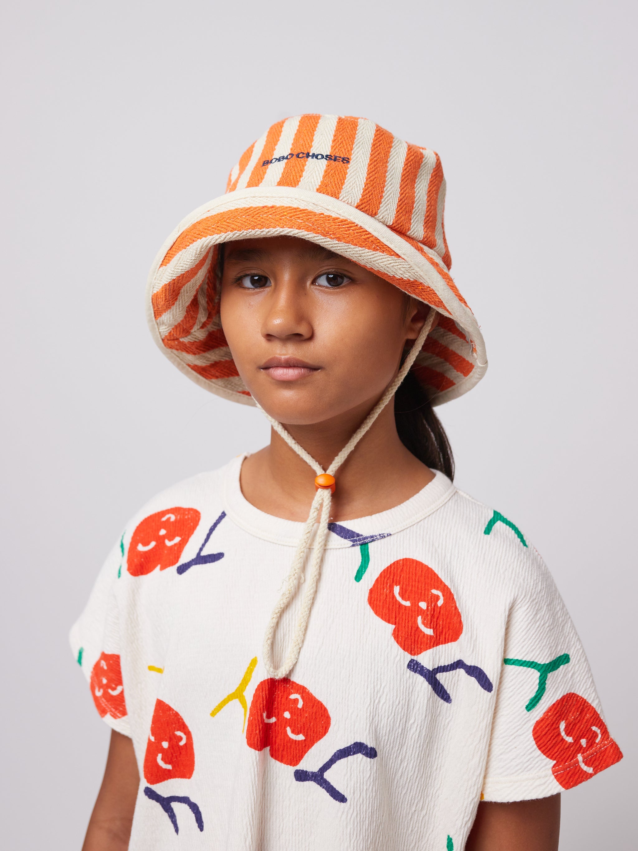 Kapelusz Bobo Choses Striped bucket hat